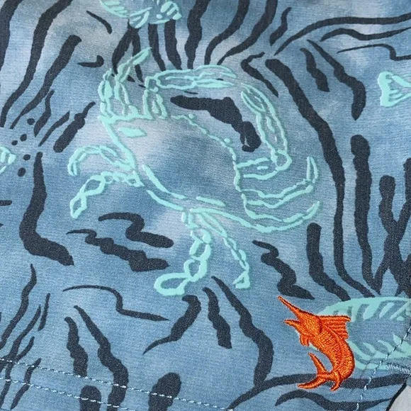 NWT SALT LIFE MENS XL Swim Trunks. - Picture 4 of 7